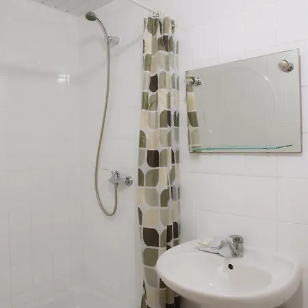 Vandrarhem Kauno Jachtklubas Baltosios Bures Kaunas