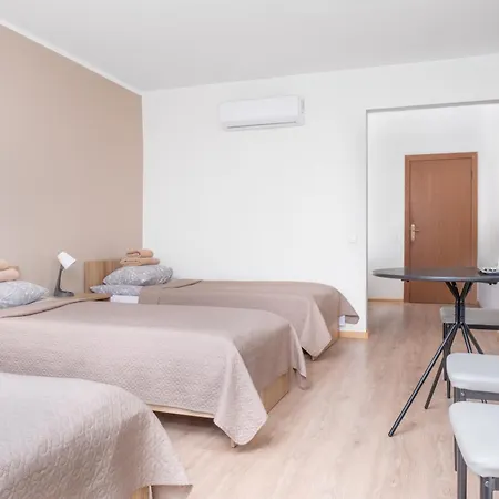 Vandrarhem Kauno Jachtklubas Baltosios Bures