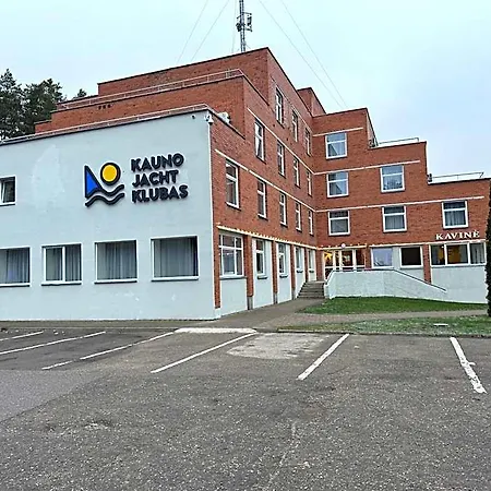 Kauno Jachtklubas Baltosios Bures Vandrarhem Kaunas