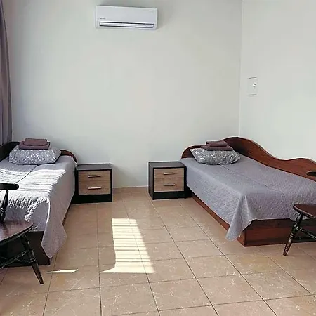 Kauno Jachtklubas Baltosios Bures Vandrarhem Kaunas