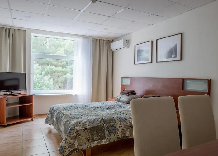 Hostel Kauno Jachtklubas Baltosios Bures *