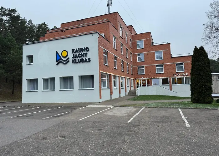 Kauno Jachtklubas Baltosios Bures * Kaunas